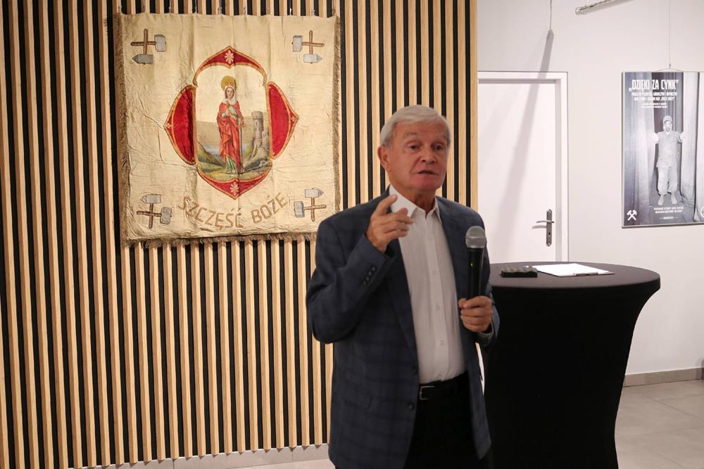 598476223_1277699864391440_2131013672050007179_n