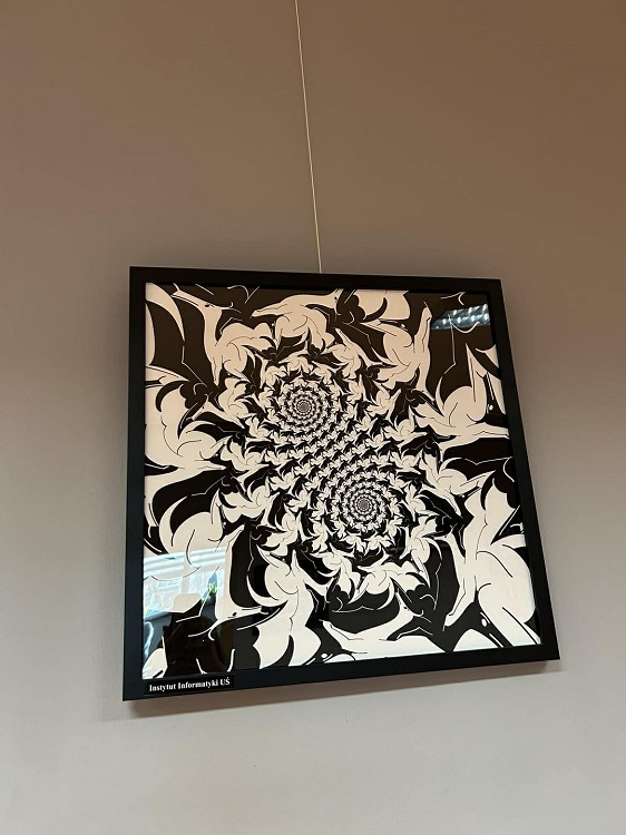 598530266_1237610028423157_3598480818817107614_n