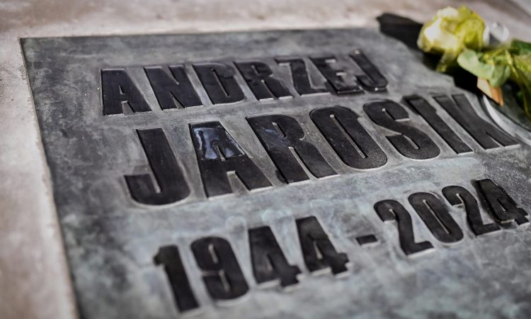 Odsłonięto pamiątkowe płyty wybitnych sportowców