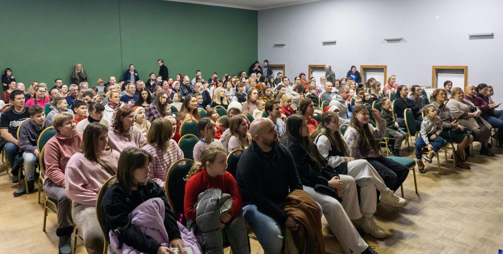 600281703_1303102728527009_8978892126058992822_n