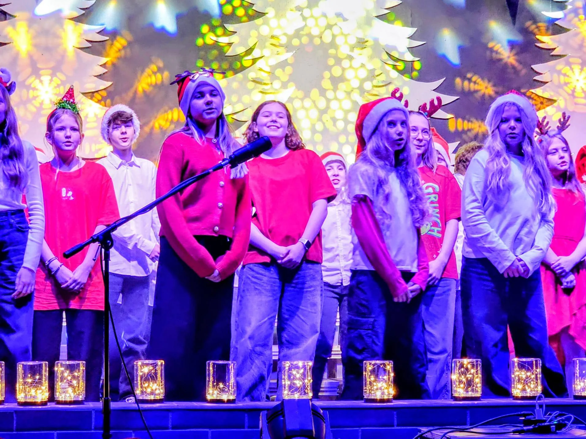 Świąteczny koncert uczniów klas IV i V w Zabrzu / fot. Szkoła Społeczna w Zabrzu