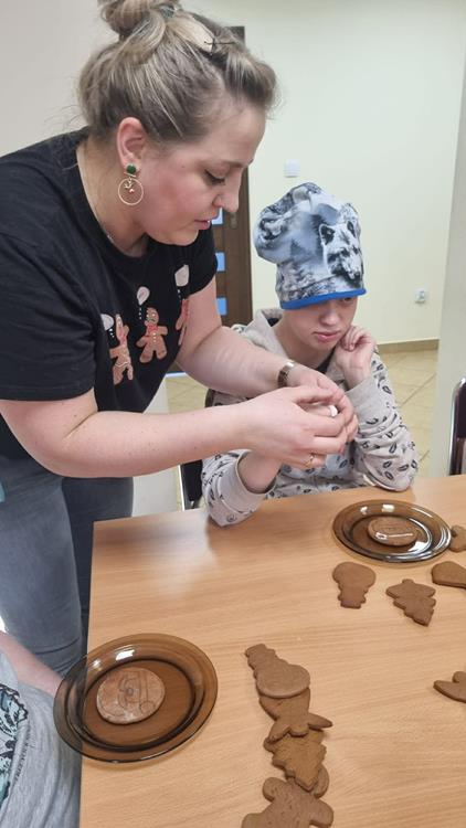 600998906_1299049038915783_3451175750912052622_n