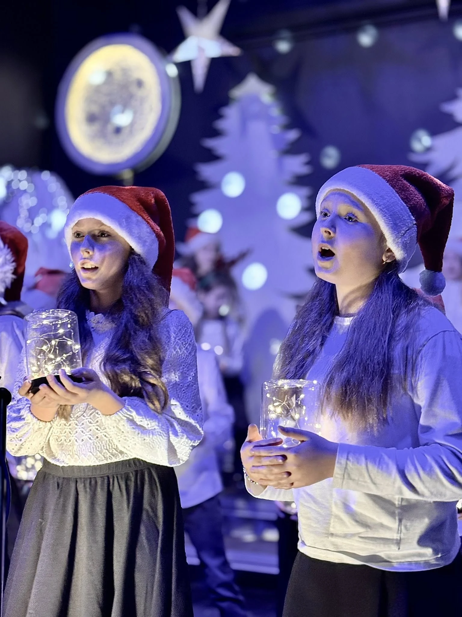 Świąteczny koncert uczniów klas IV i V w Zabrzu / fot. Szkoła Społeczna w Zabrzu