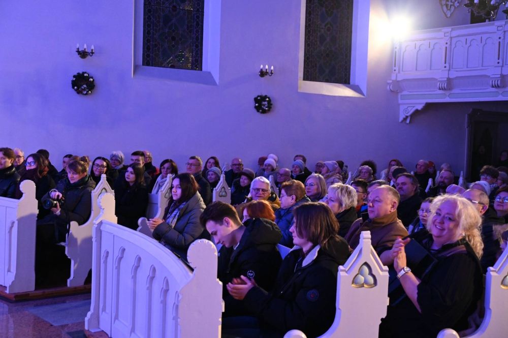 603811252_122235042794161828_8108364681198120127_n