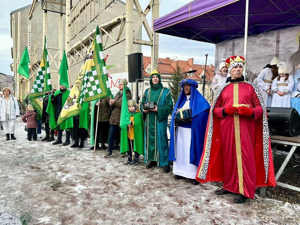 Orszak Trzech Króli w Mysłowicach – przemarsze i utrudnienia w ruchu 6 stycznia