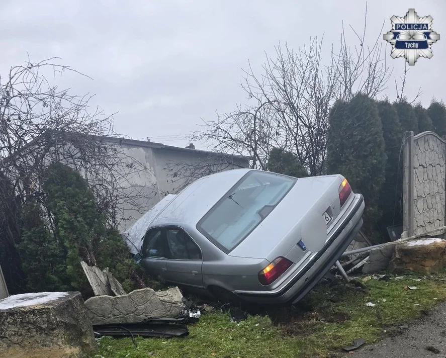 Policyjny pościg w Tychach: 37-latek z trzema zakazami próbował potrącić funkcjonariusza