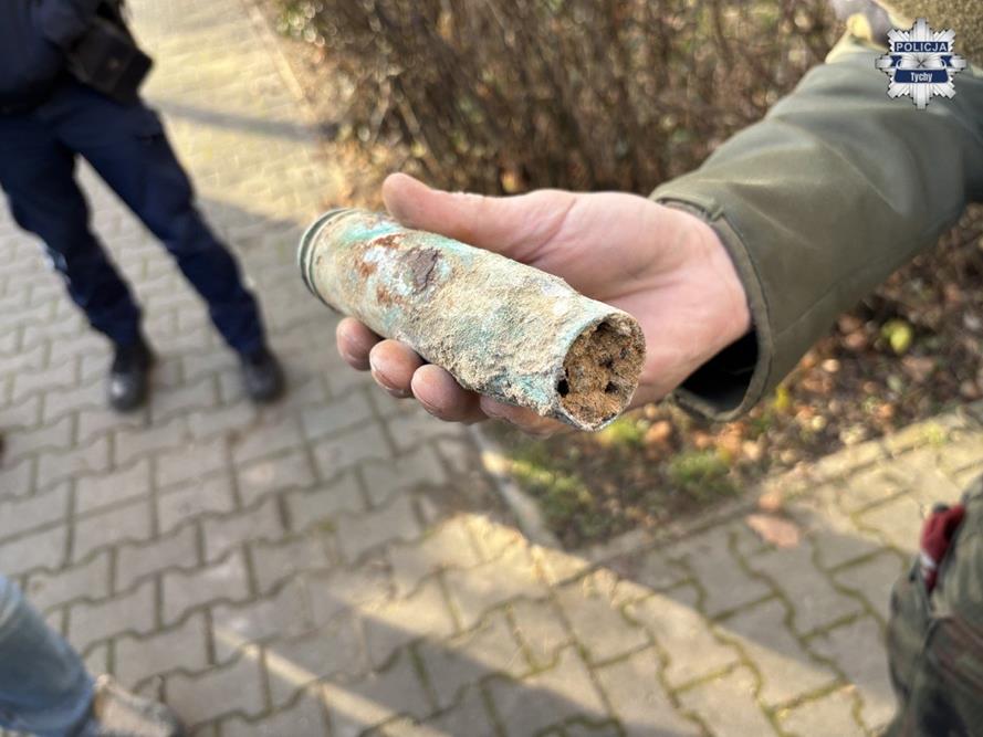 Pocisk artyleryjski w Tychach – ewakuacja mieszkańców