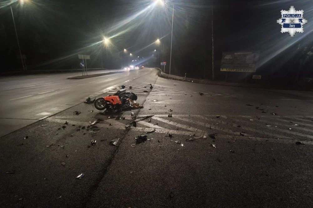 Wypadek na skrzyżowaniu z ulicą Mikołowską. 2 osoby trafiły do szpitala