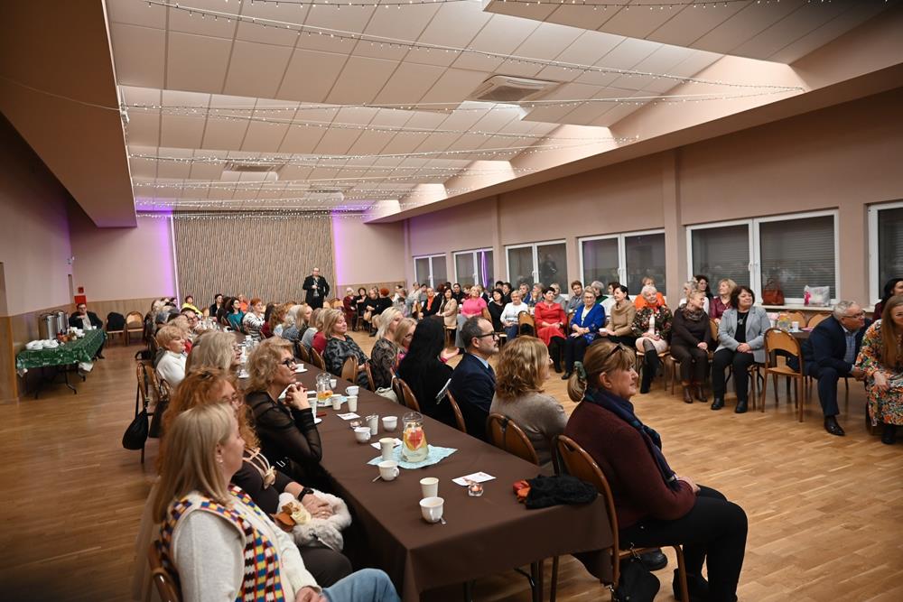 Moda, inspiracje i kobieca energia. Forum Kobiet ponownie w Andaluzji