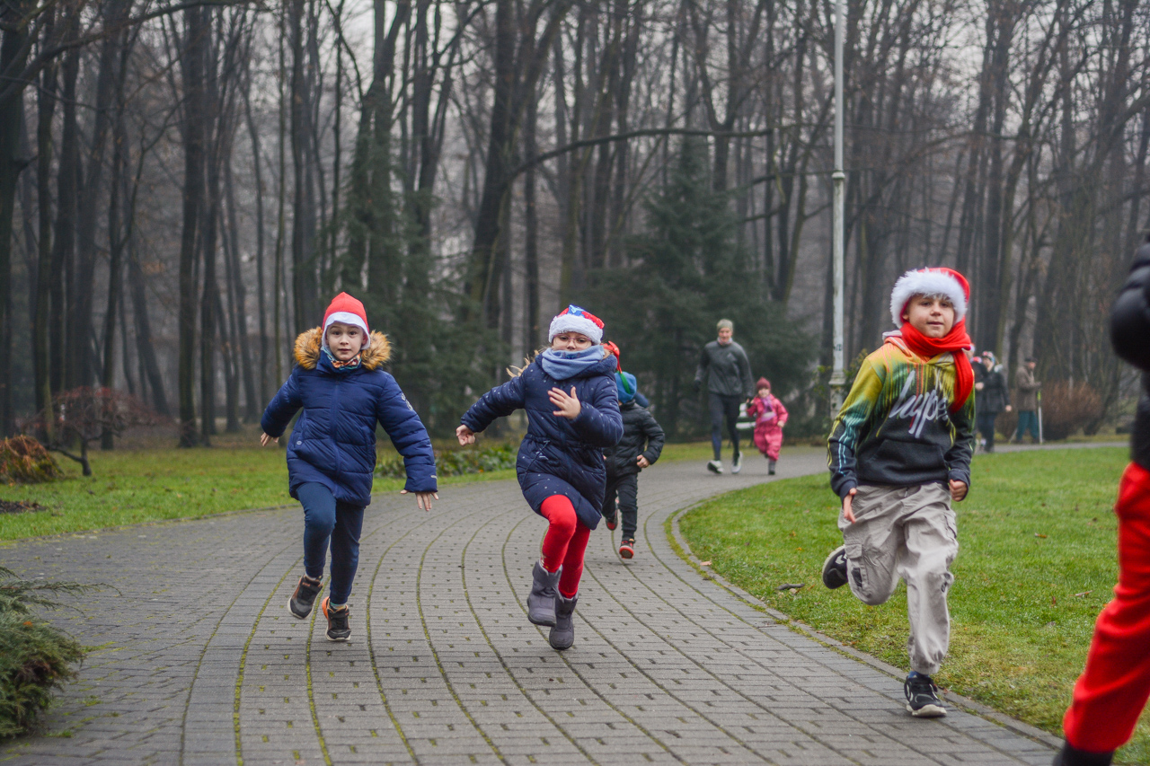 Mikołajkowy parkrun Katowice 2025 5