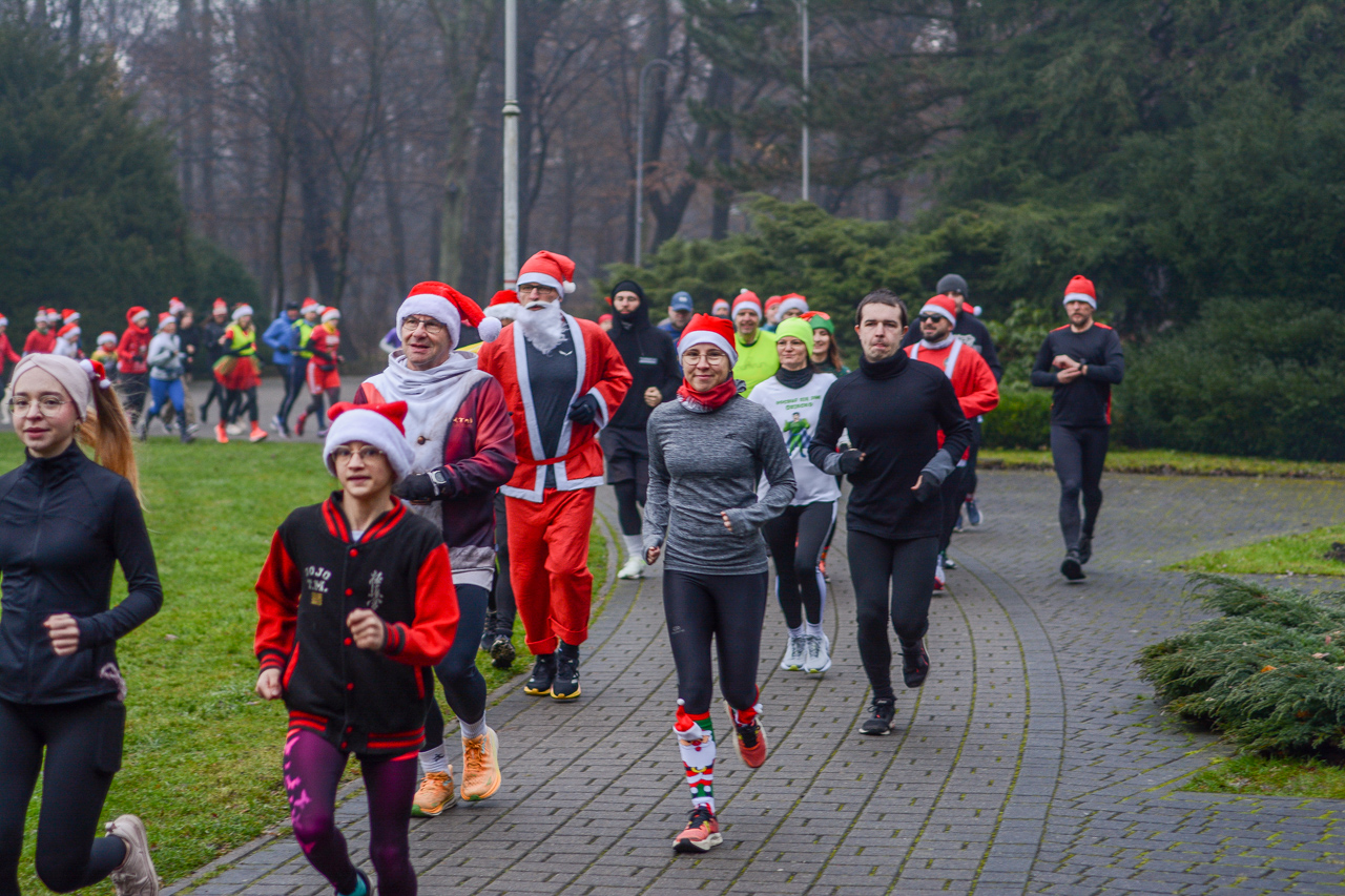 Mikołajkowy parkrun Katowice 2025 29