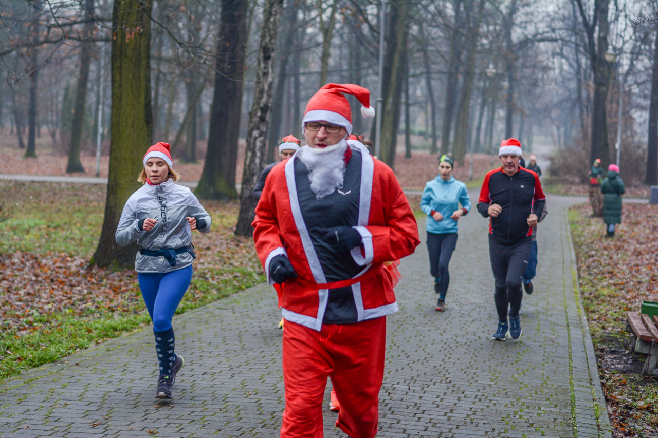Mikołajkowy parkrun Katowice 2025 77