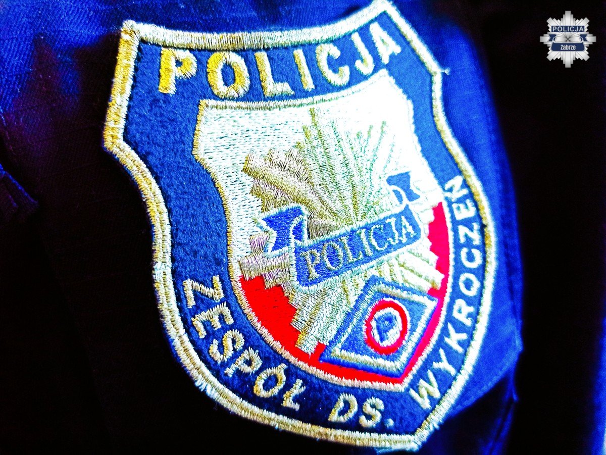 Policja szuka świadków uszkodzenia auta przy ul. Roosevelta