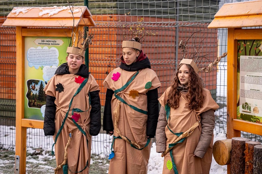 Nowa ekopracownia na Helence - dzieci uczą się przyrody tam, gdzie zaczyna się las [FOTO]