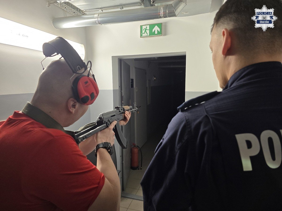 Policjanci z Chorzowa regularnie doskonalą swoje umiejętności podczas szkoleń