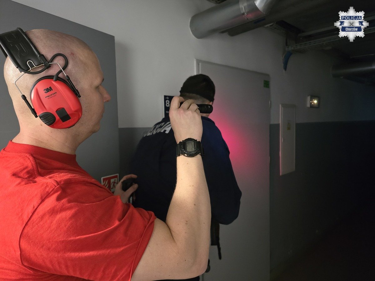 Policjanci z Chorzowa regularnie doskonalą swoje umiejętności podczas szkoleń