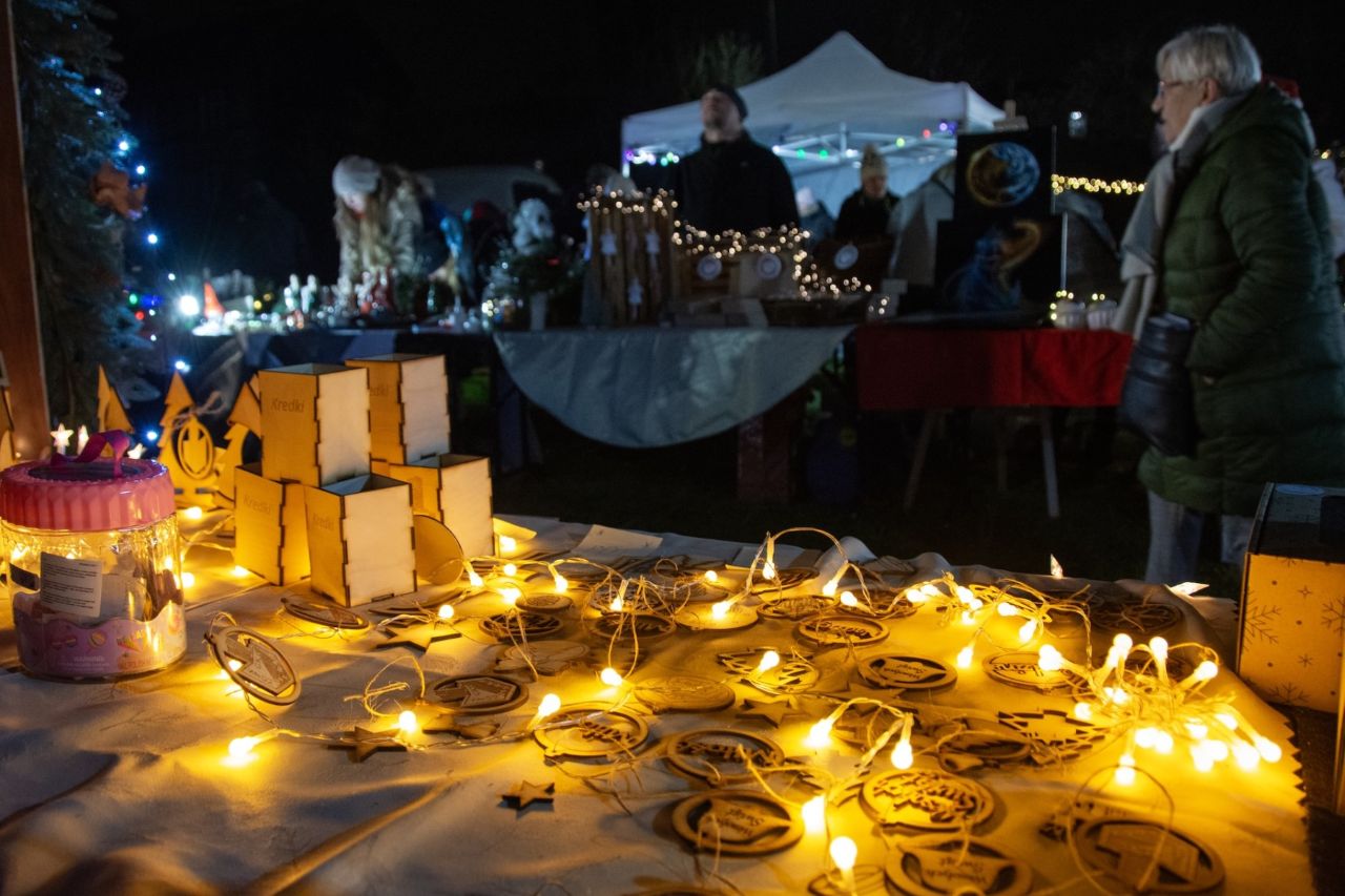 Jarmark za Jutrzenką w Bytomiu-Szombierkach – świąteczne prezenty i atrakcje 7 grudnia