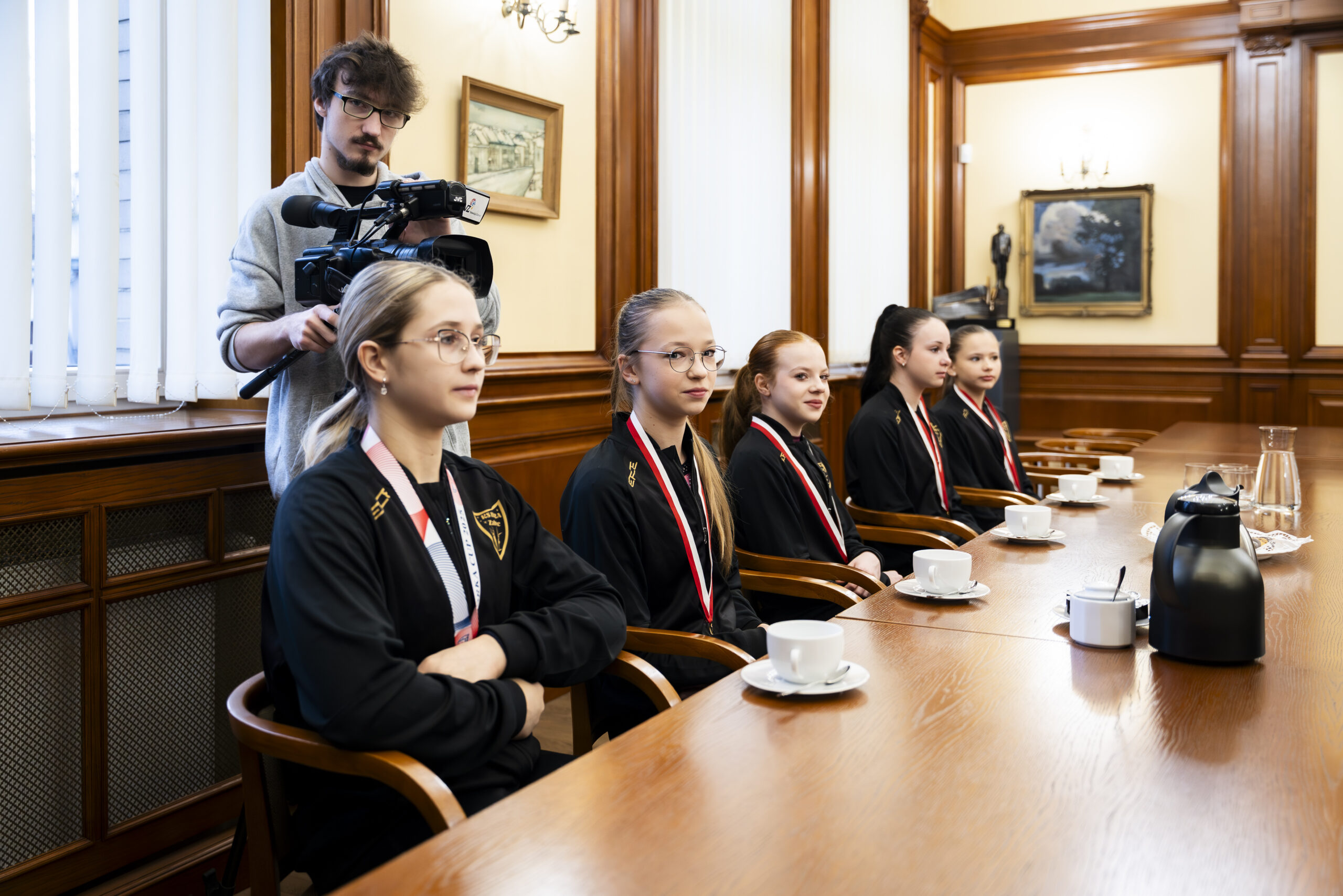 Mistrzynie Polski w gimnastyce sportowej z wizytą w Urzędzie Miejskim / fot. UM Zabrze