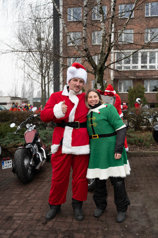 Świąteczna Akcja w Świętochłowicach: MotoMikołaje, Morsowanie i Bieg Mikołajowy na Rzecz Marzenia Justina / fot. Krzysztof Faber