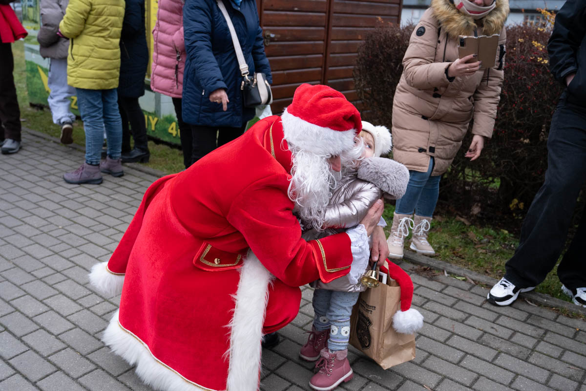 Świąteczna Akcja w Świętochłowicach: MotoMikołaje, Morsowanie i Bieg Mikołajowy na Rzecz Marzenia Justina / fot. Krzysztof Faber