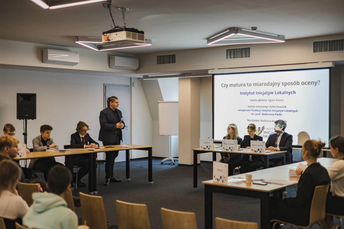 Debaty oksfordzkie w Wodzisławiu – młodzi mówcy staną do rywalizacji