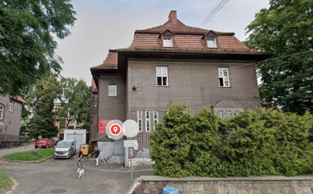 Ośrodek Pomocy Społecznej w Świętochłowicach zmienia siedzibę. Sprawdź, które wydziały przeniesiono