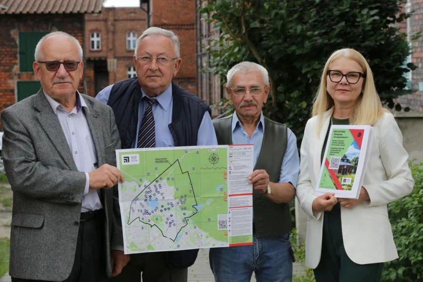 Przestrzeń pełna wspomnień: Inicjatywa mieszkańców Paruszowca-Piasków