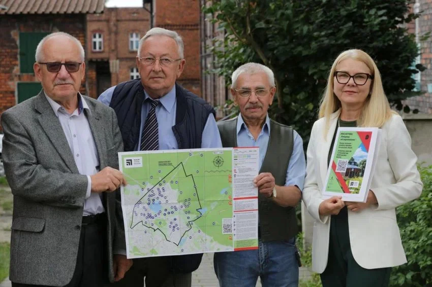 Przestrzeń pełna wspomnień: Inicjatywa mieszkańców Paruszowca-Piasków