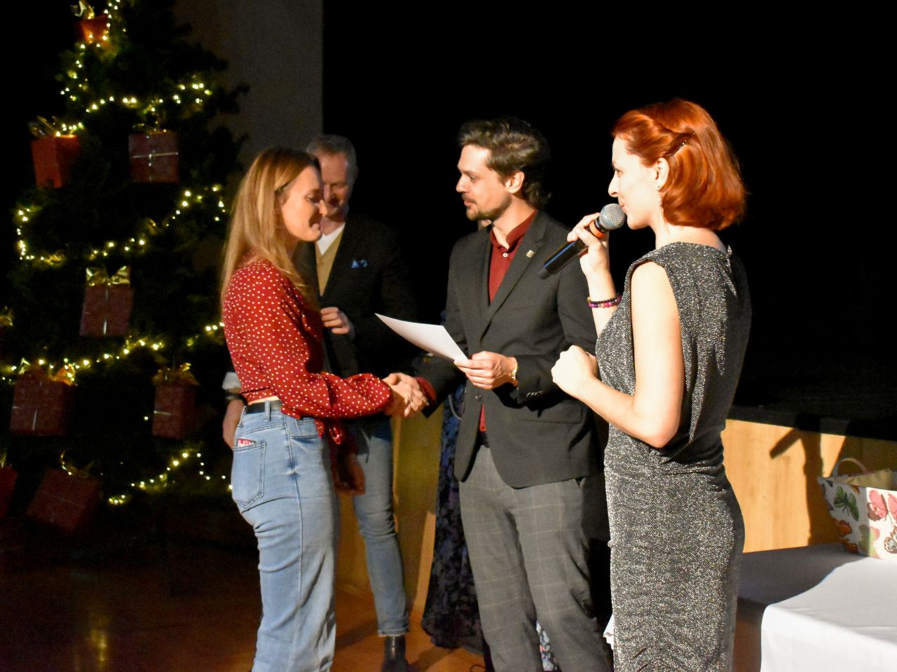 Finał konkursu „PAMIĘTAMY...” w Chorzowie. Młodzi pokazali wielką wrażliwość