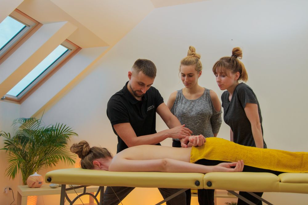 Masaż jako umiejętność, która wykracza poza relaks