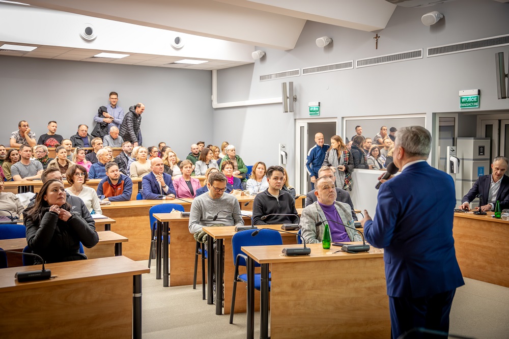 Nowe lodowisko w Tychach – spotkanie z mieszkańcami dotyczące inwestycji