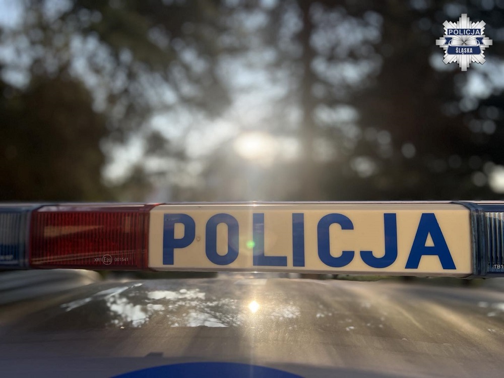 41-latek z Żor „pomógł” kobiecie, łamiąc szlaban – teraz musi tłumaczyć się policji