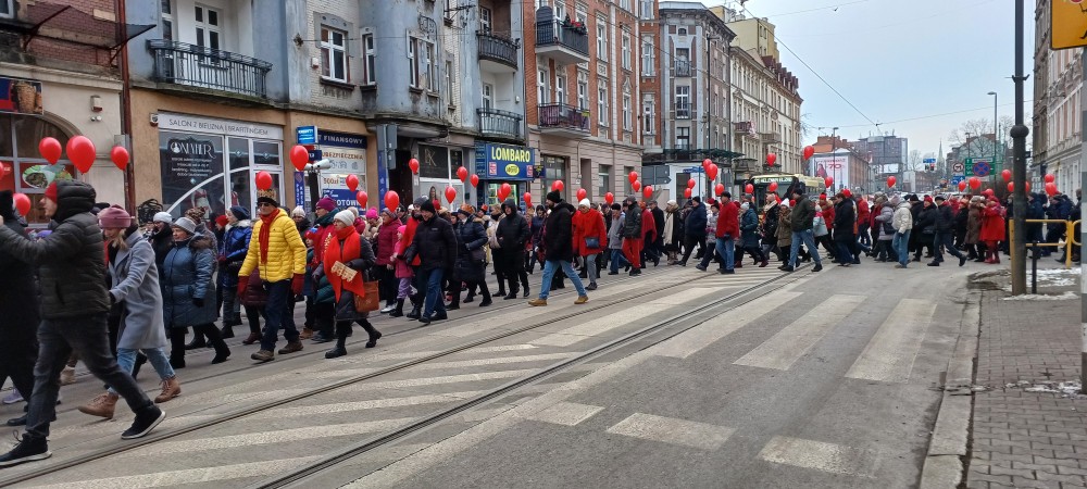 Orszak Trzech Króli 2026 w Zabrzu. Ulicami miasta przeszedł barwny pochód / fot. Sara Synowiec