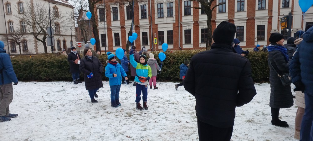 Orszak Trzech Króli 2026 w Zabrzu. Ulicami miasta przeszedł barwny pochód / fot. Sara Synowiec