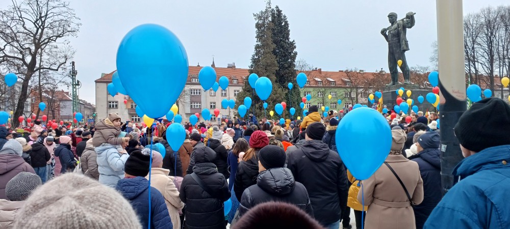 Orszak Trzech Króli 2026 w Zabrzu. Ulicami miasta przeszedł barwny pochód / fot. Sara Synowiec