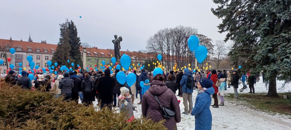 Orszak Trzech Króli 2026 w Zabrzu. Ulicami miasta przeszedł barwny pochód / fot. Sara Synowiec