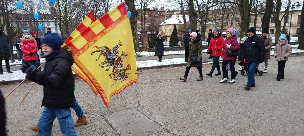 Orszak Trzech Króli 2026 w Zabrzu. Ulicami miasta przeszedł barwny pochód / fot. Sara Synowiec