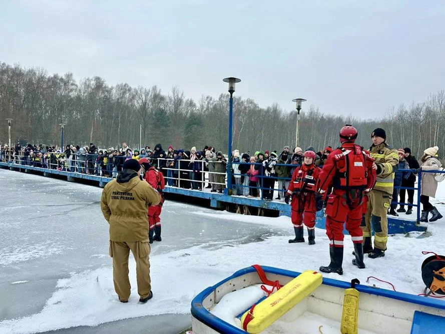 Pokaz ratownictwa lodowego w Parku Słupna [FOTO, FILM]