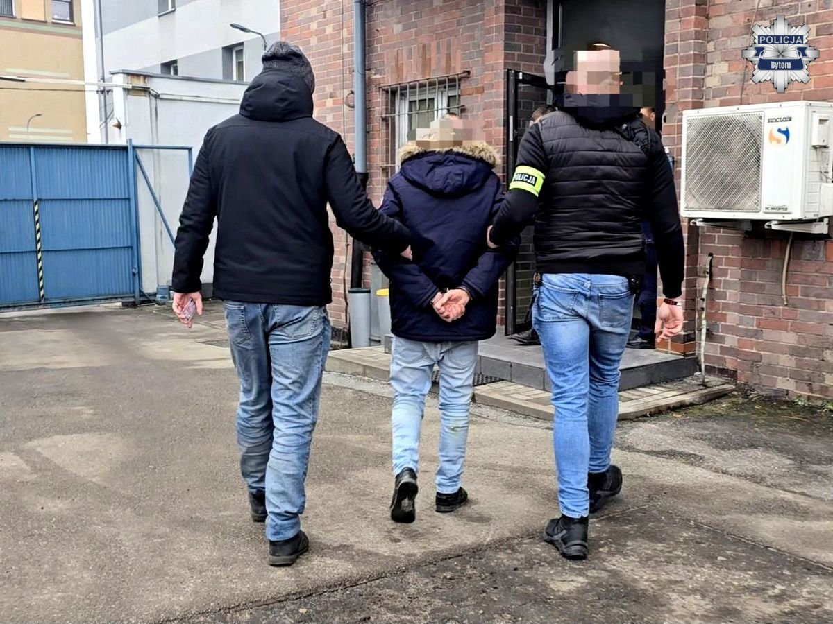 Policjanci z Bytomia zatrzymali "odbieraka", który podszywał się pod policjanta