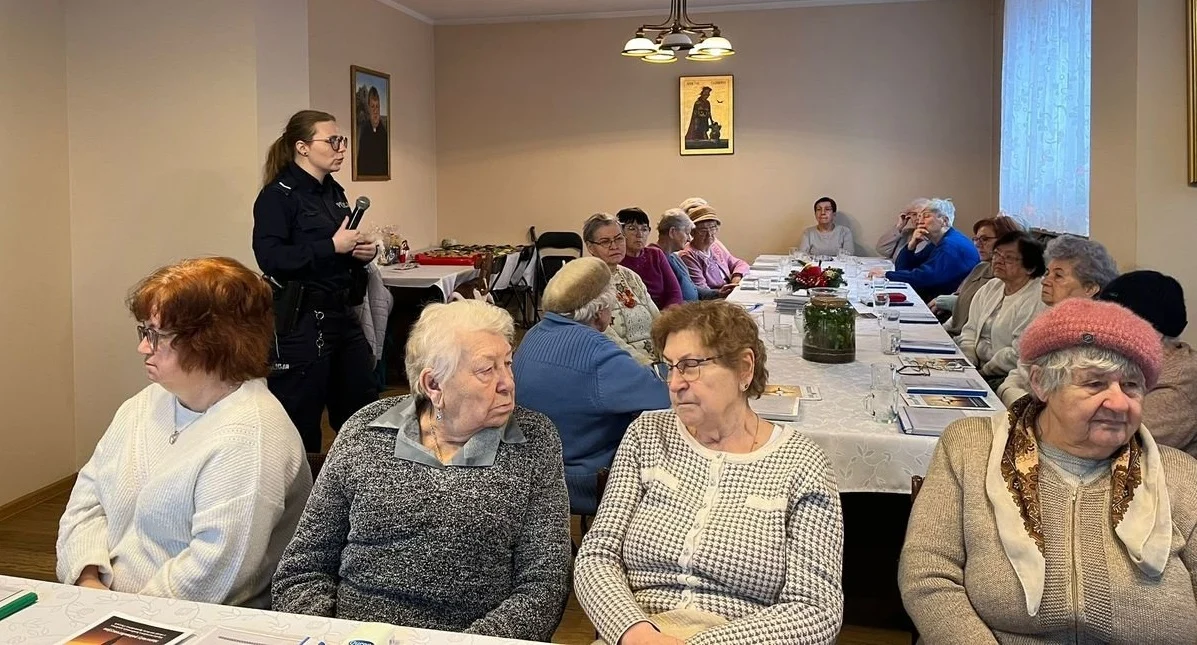 W parafii św. Floriana w Chorzowie odbyła się debata społeczna poświęcona bezpieczeństwu seniorów