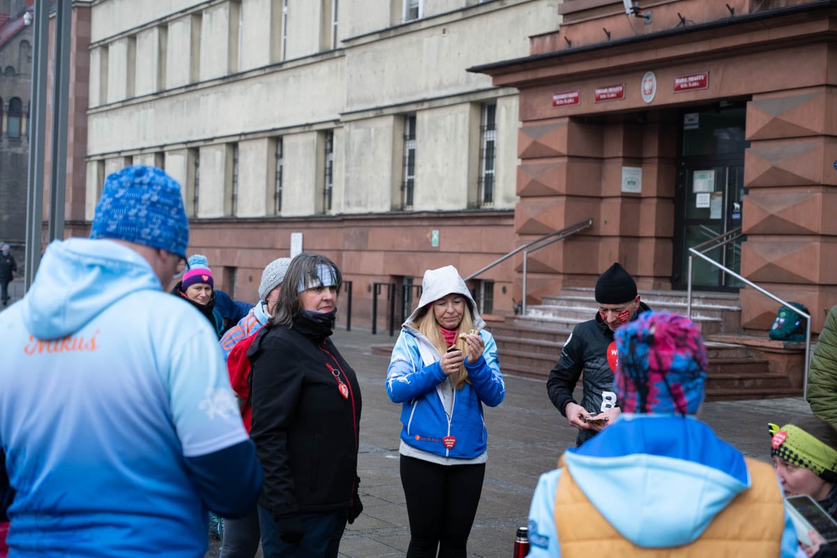 WOŚP Ruda Śląska: Ekipa Na Kijach przeszła 34 km – nordic walking przez dzielnice / fot. Krzysztof Faber