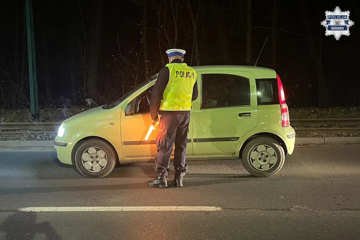 Trzeźwość pod lupą katowickiej drogówki. Przeprowadzono 4324 kontroli