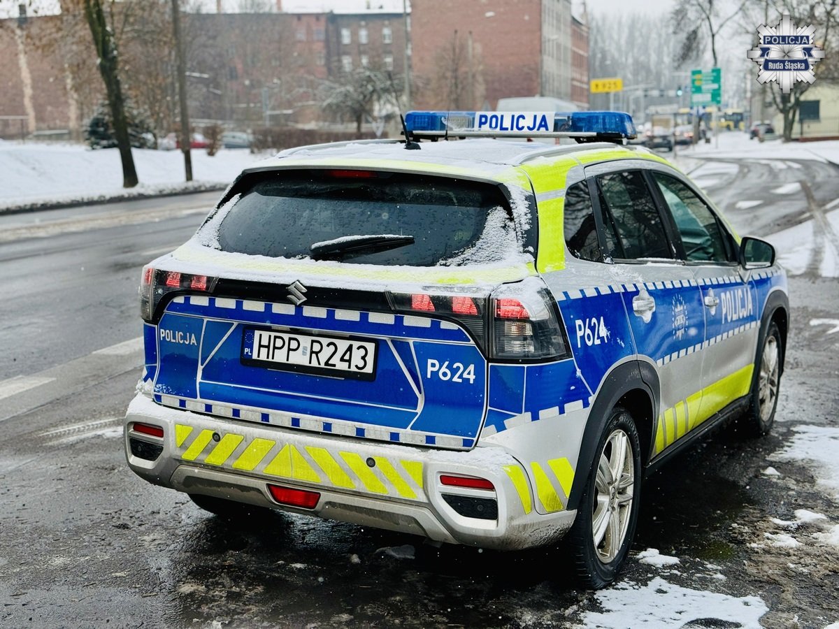 Kierowcy i piesi obserwowani z góry. Tak wyglądała akcja "Bezpieczne skrzyżowania"