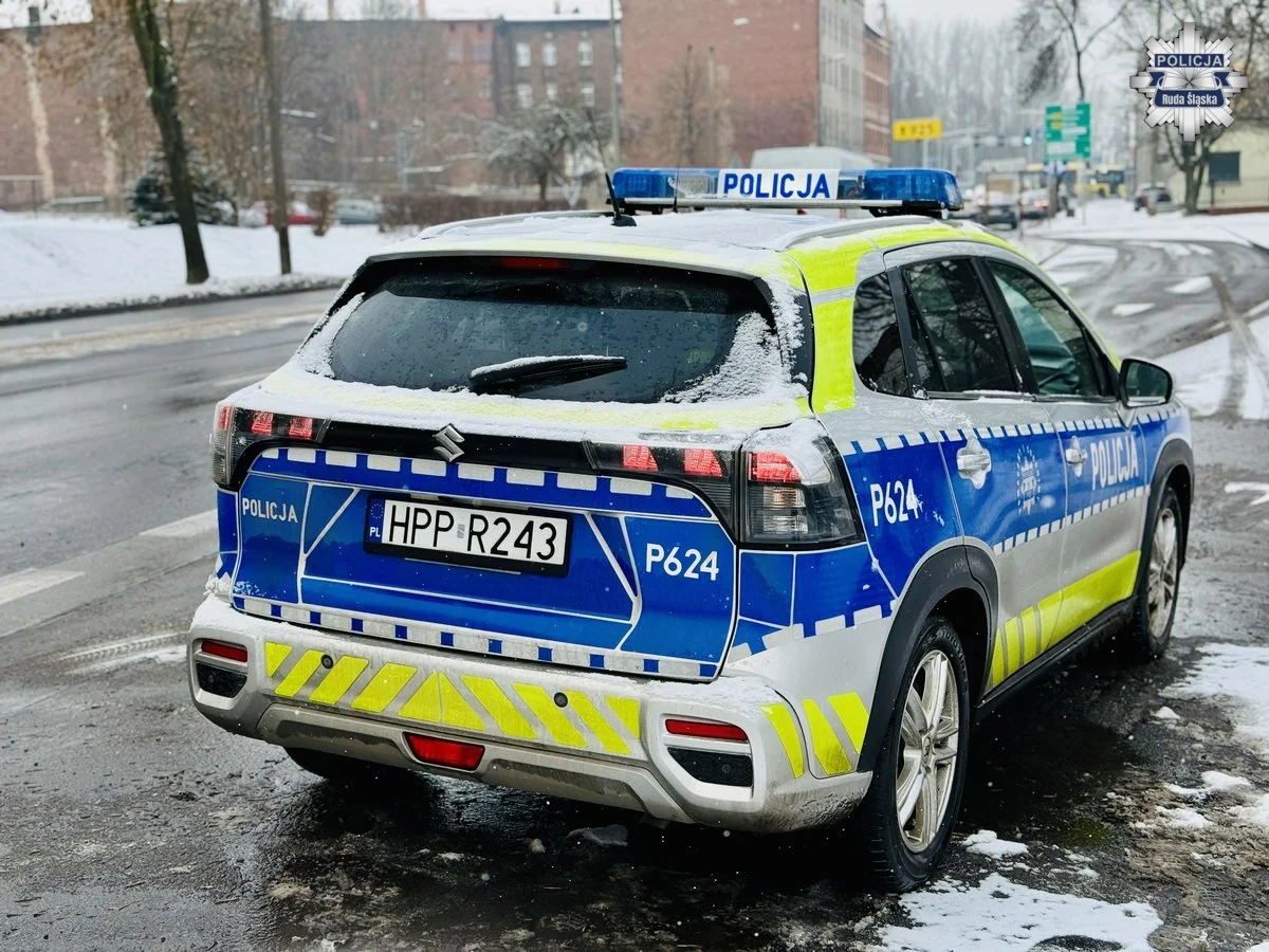 Kierowcy i piesi obserwowani z góry. Tak wyglądała akcja "Bezpieczne skrzyżowania"