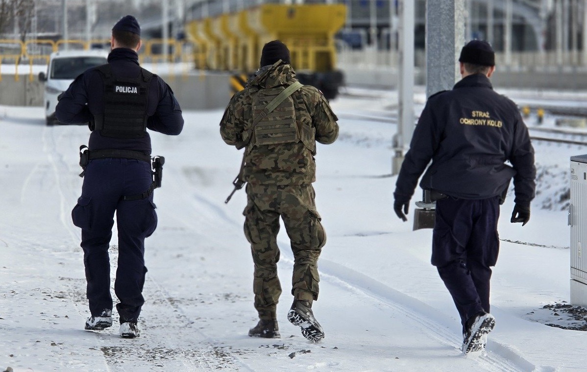 Operacja „TOR” – wzmożone działania policjantów na terenach kolejowych w Świętochłowicach