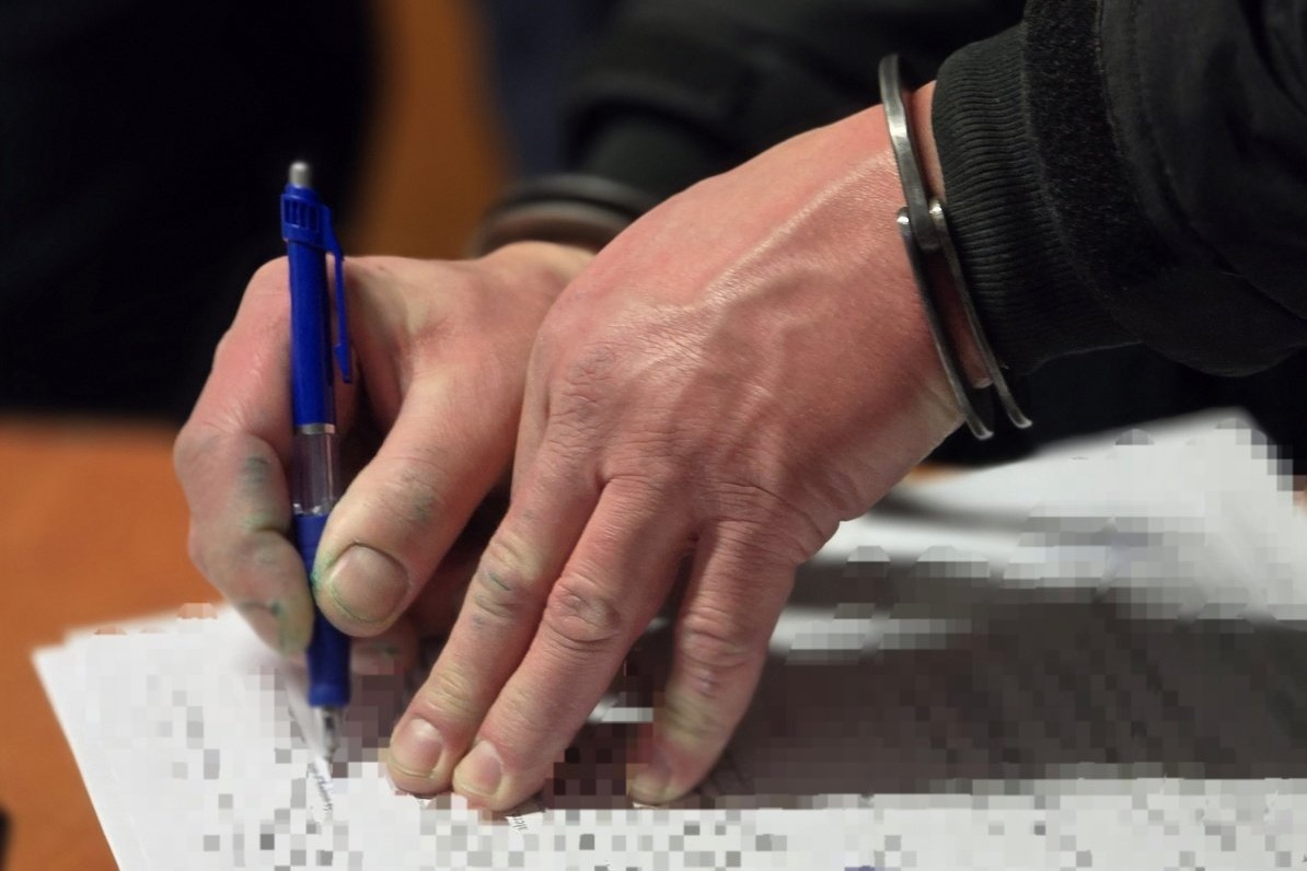 41-latek poszukiwany listem gończym zatrzymany przez świętochłowickich policjantów