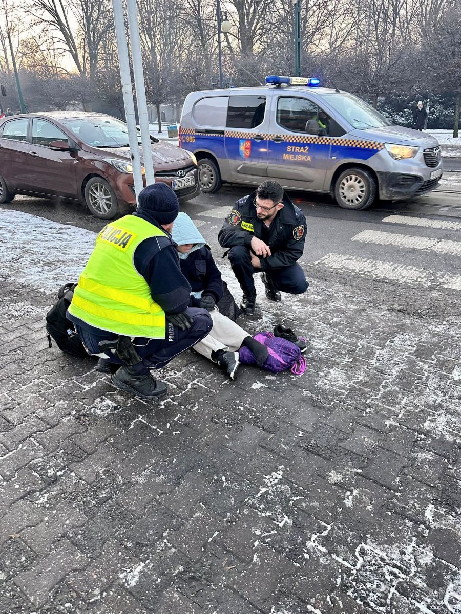 10-latka potrącona na przejściu dla pieszych w Świętochłowicach. Trafiła do szpitala / fot. Straż Miejska w Świętochłowicach