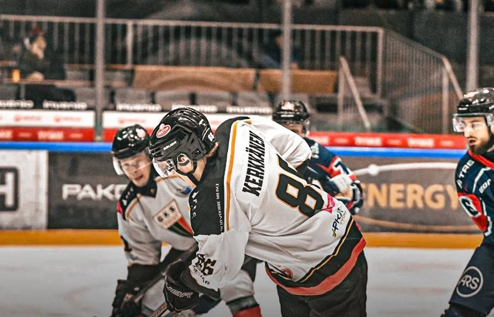 GKS Tychy wygrywa 3:0 z KH Energą Toruń – debiut Vītolsa z czystym kontem