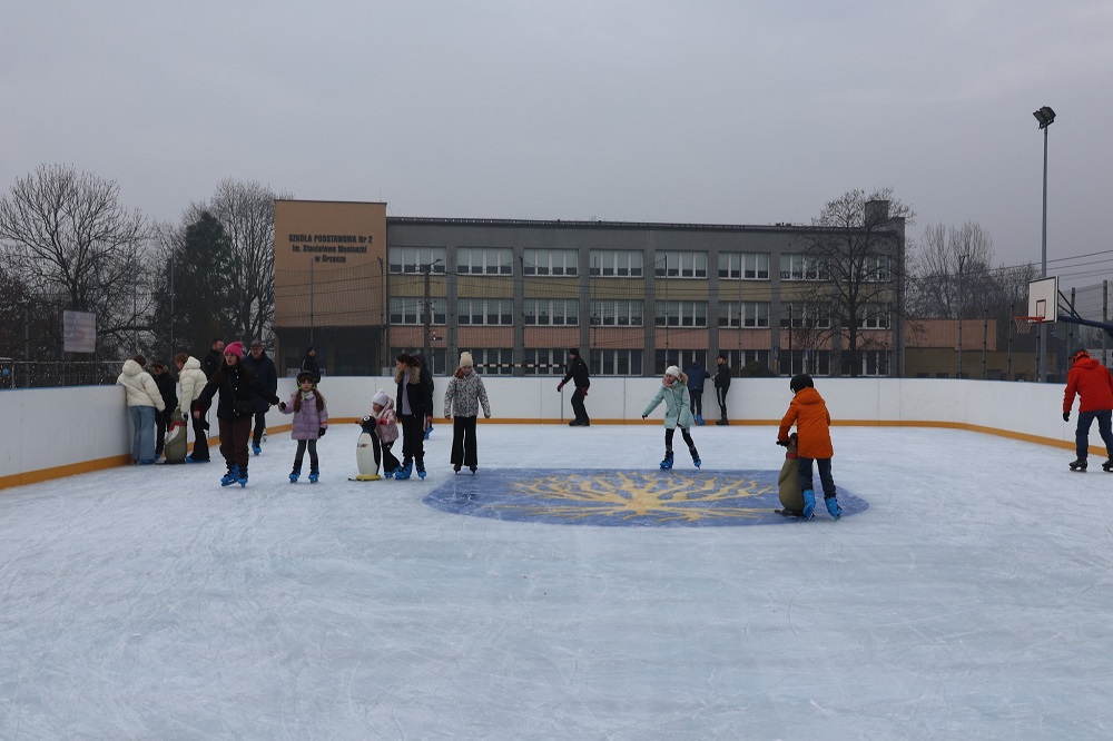 Lodowisko w Orzeszu wraca do standardowych godzin otwarcia!