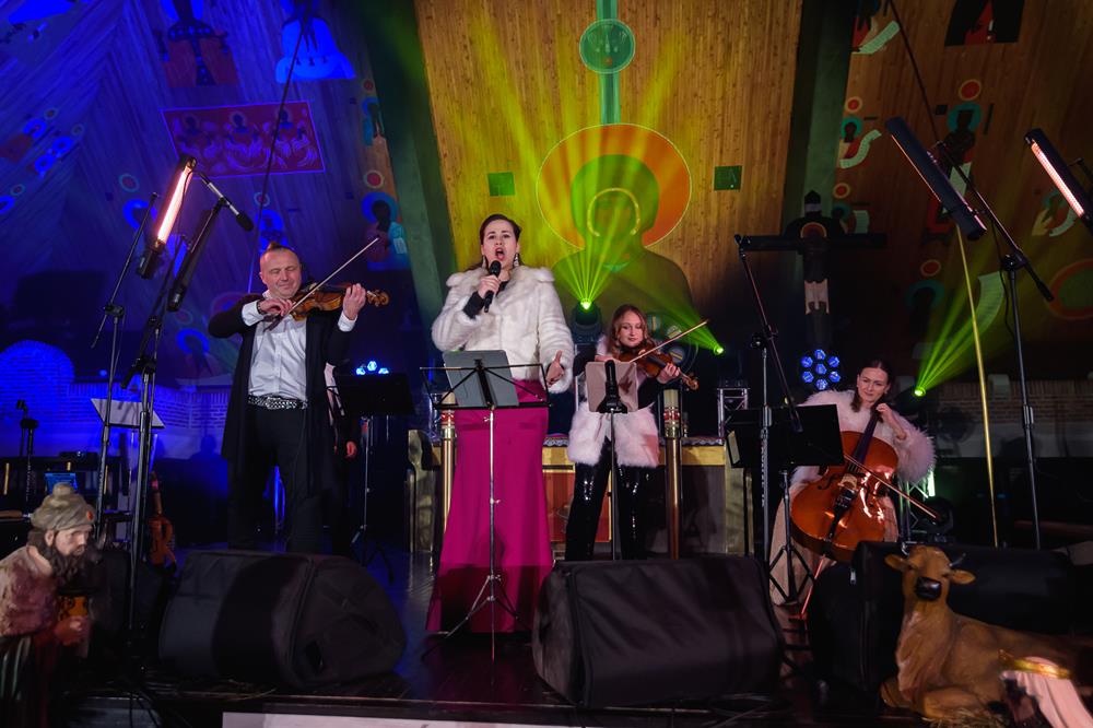 Piotr Steczek i goście na XXXV Tyskich Wieczorach Kolędowych [FOTO]